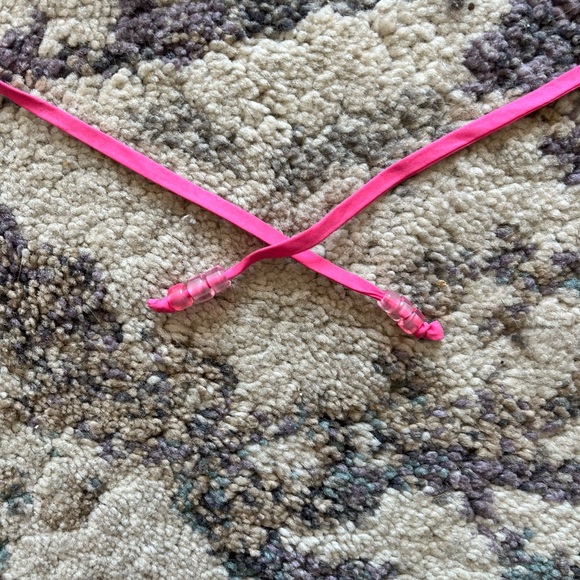 Y2K Gap Halter Top - Picture 5 of 5